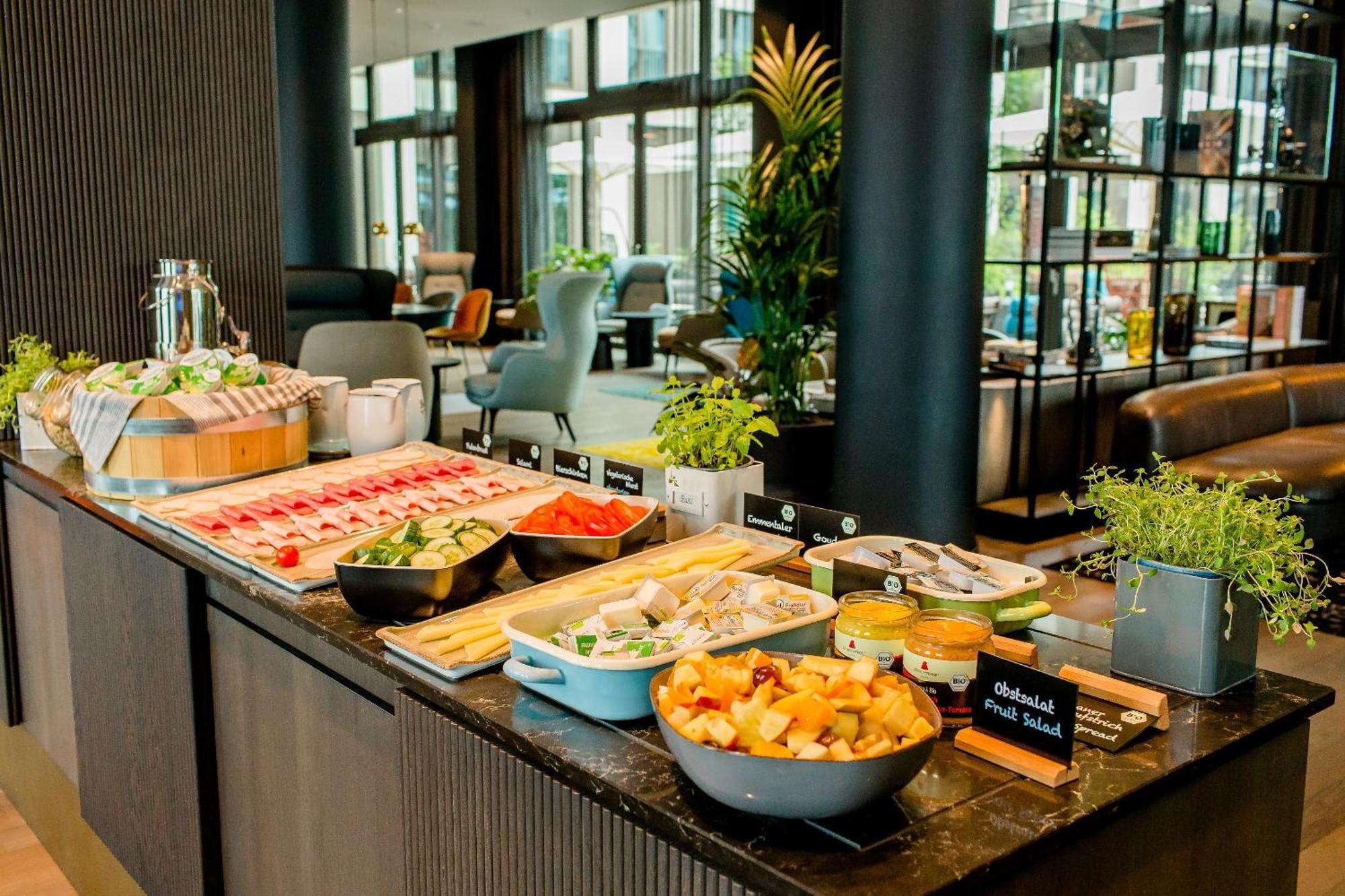 Motel One Koeln-Messe Ngoại thất bức ảnh