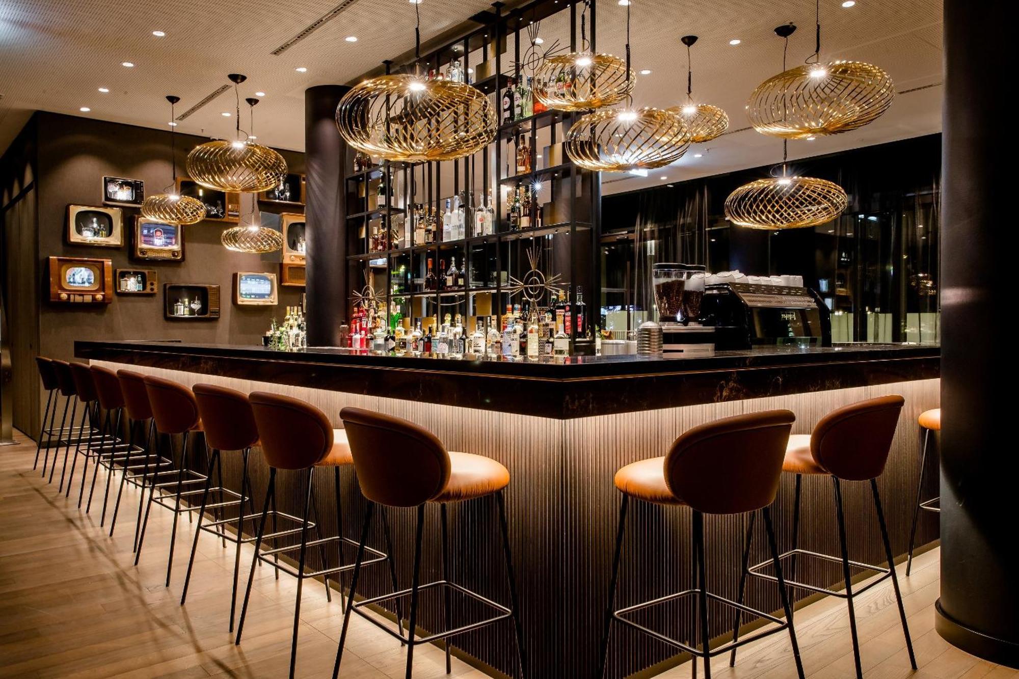 Motel One Koeln-Messe Ngoại thất bức ảnh